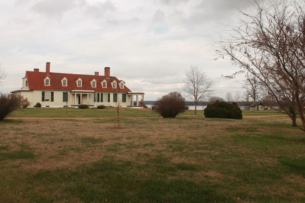 Mansion and Grant's
      Cabin